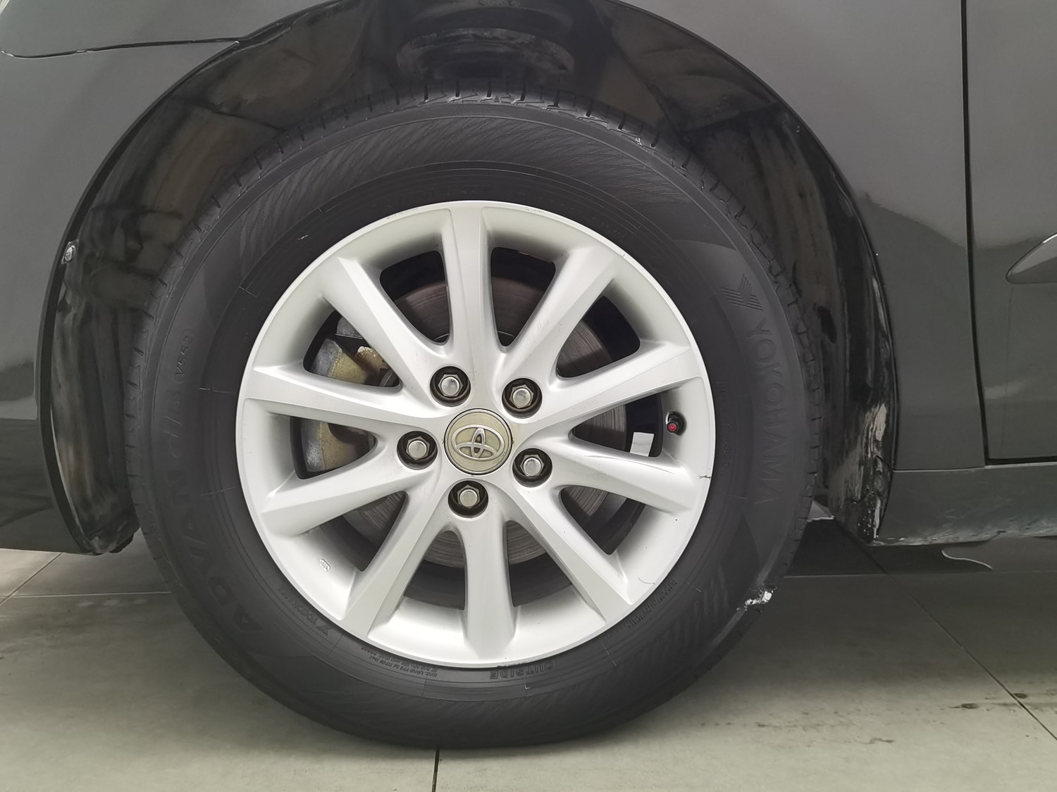 Used Toyota Camry 2013 2.0 AT