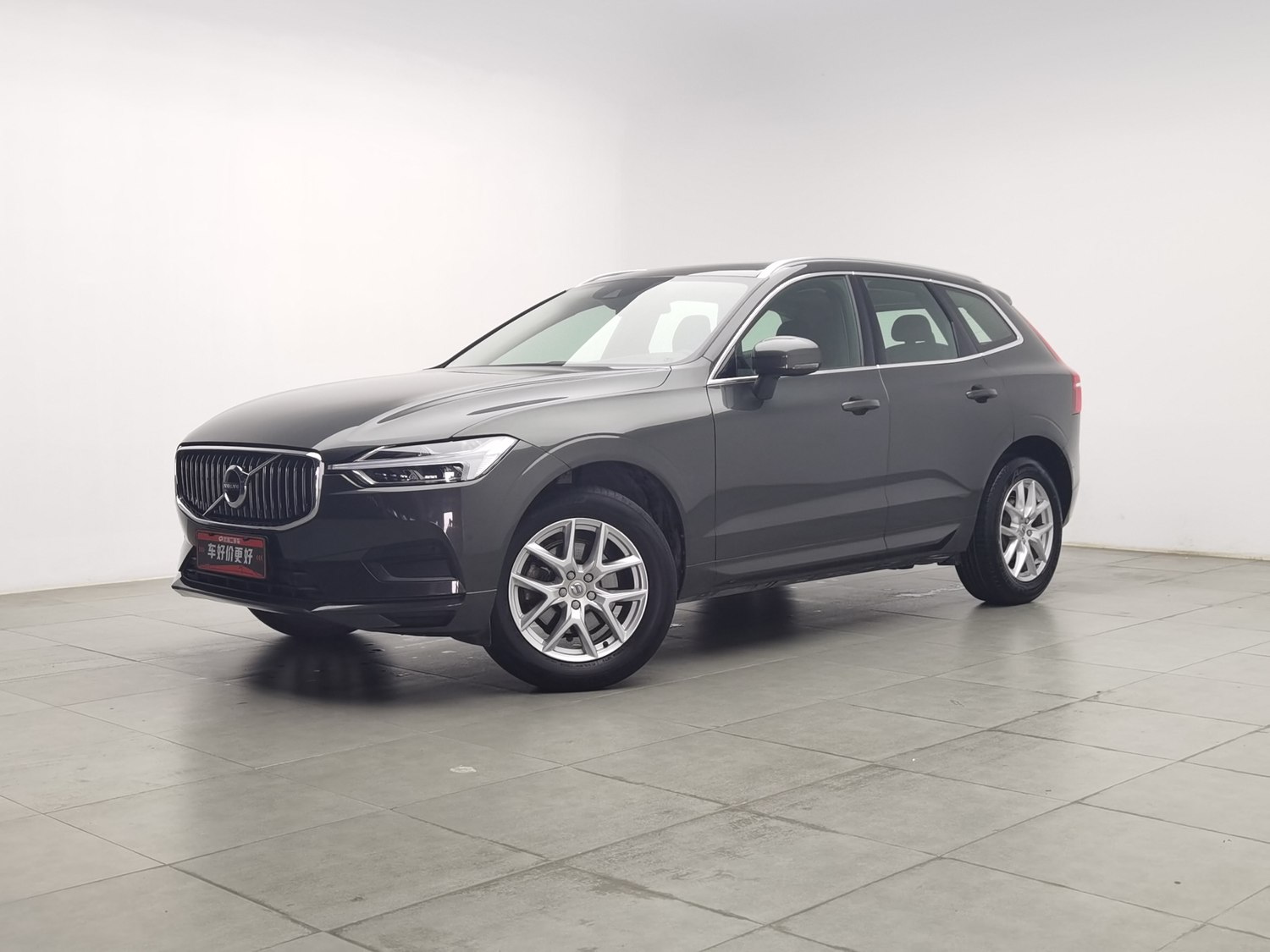 Used Volvo XC60 2019 2.0 AT