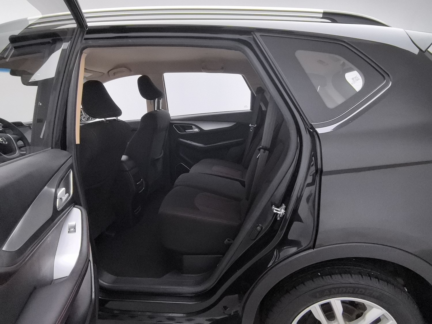 Used Baojun 560 2015 1.8 MT