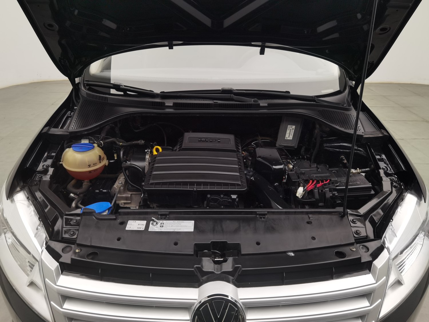 Used Volkswagen Santana 2015 1.6 MT