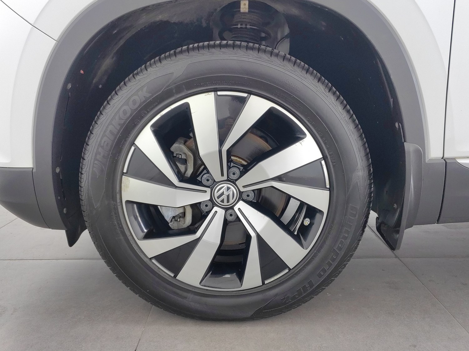 Used Volkswagen Tayron 2019 2.0 AT