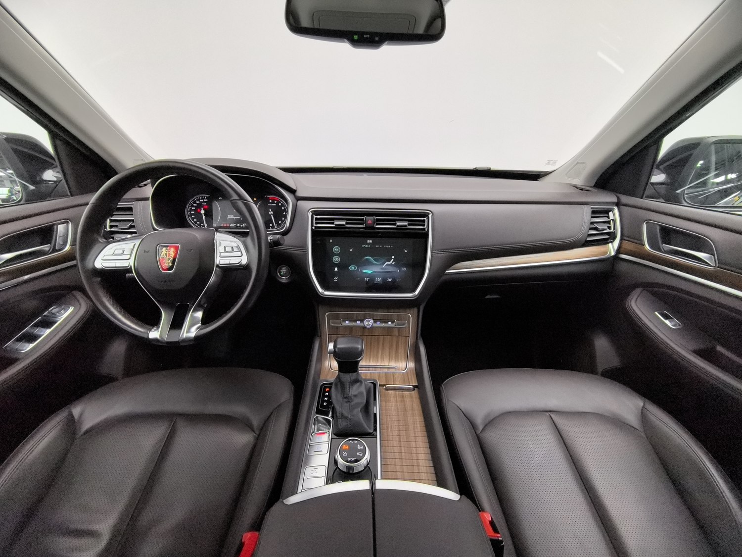 Used Roewe RX8 2019 2.0 AT