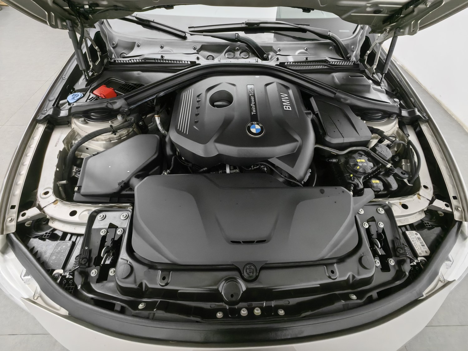 Used BMW THE3 2017 2.0 AT