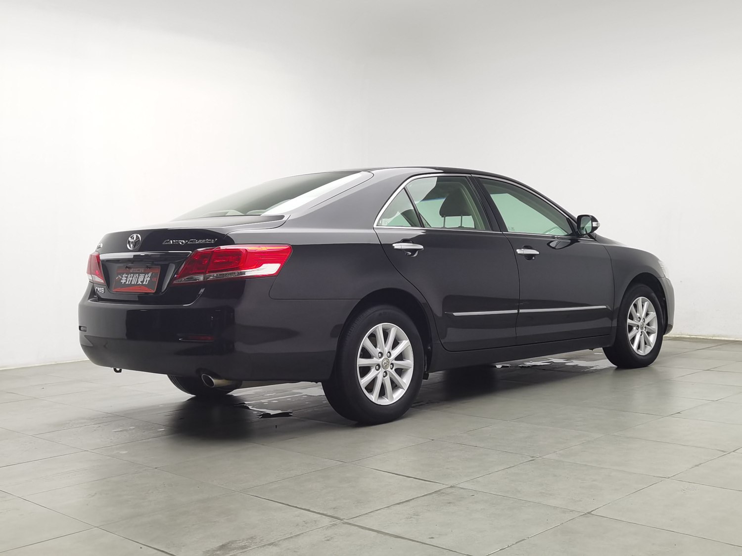 Used Toyota Camry 2013 2.0 AT