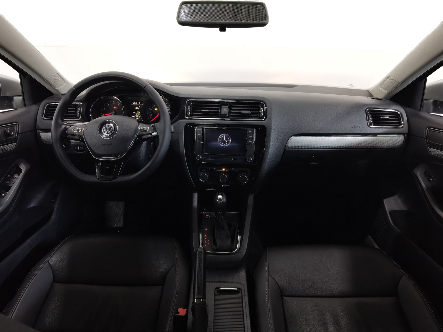 Used Volkswagen Sagitar 2017 1.6 AT