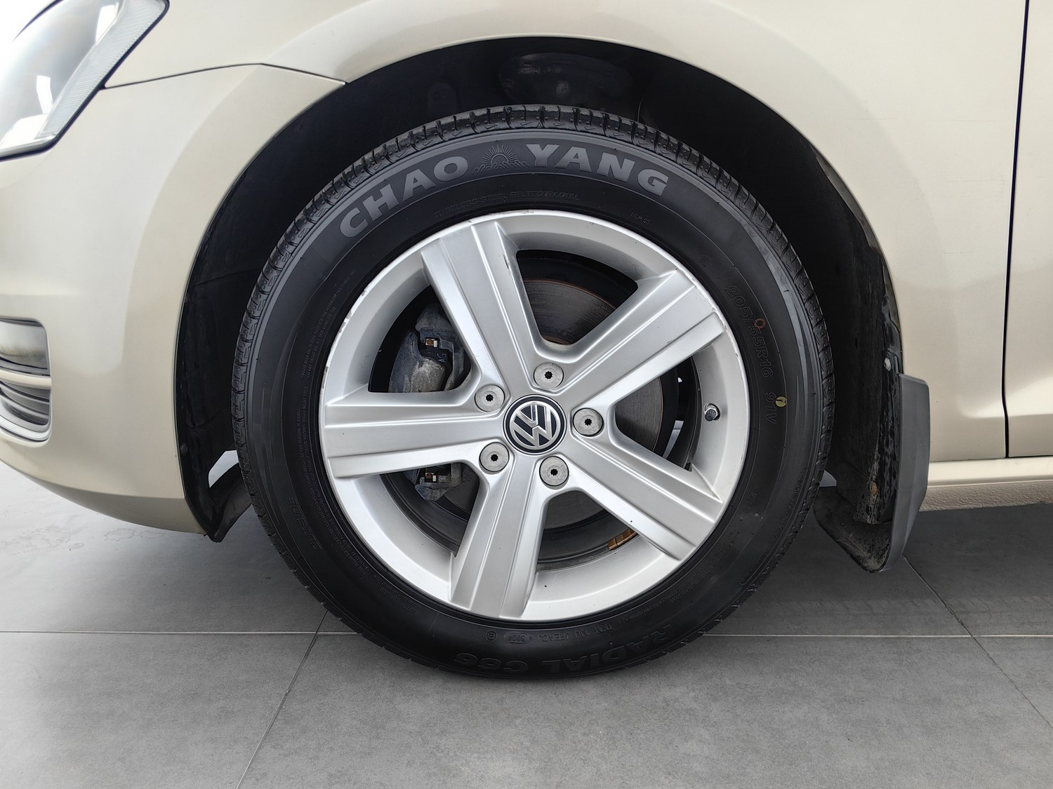 Used Volkswagen Golf 2015 1.6 AT