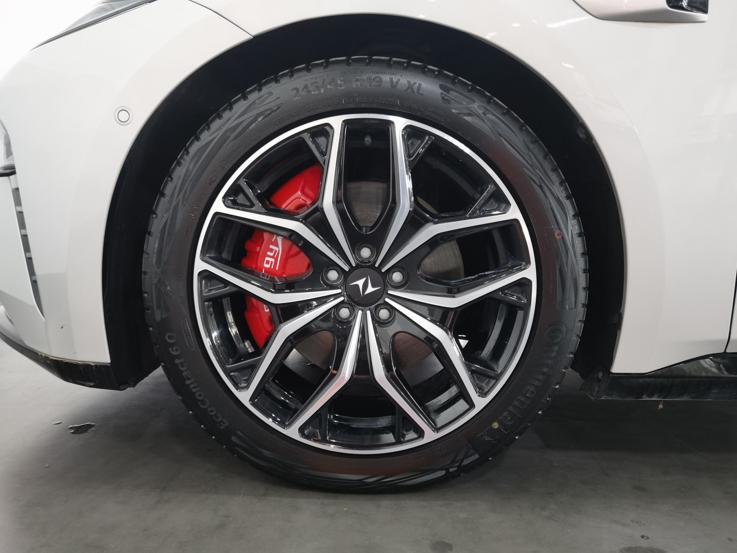 Used Dongfeng eπ 007 2025