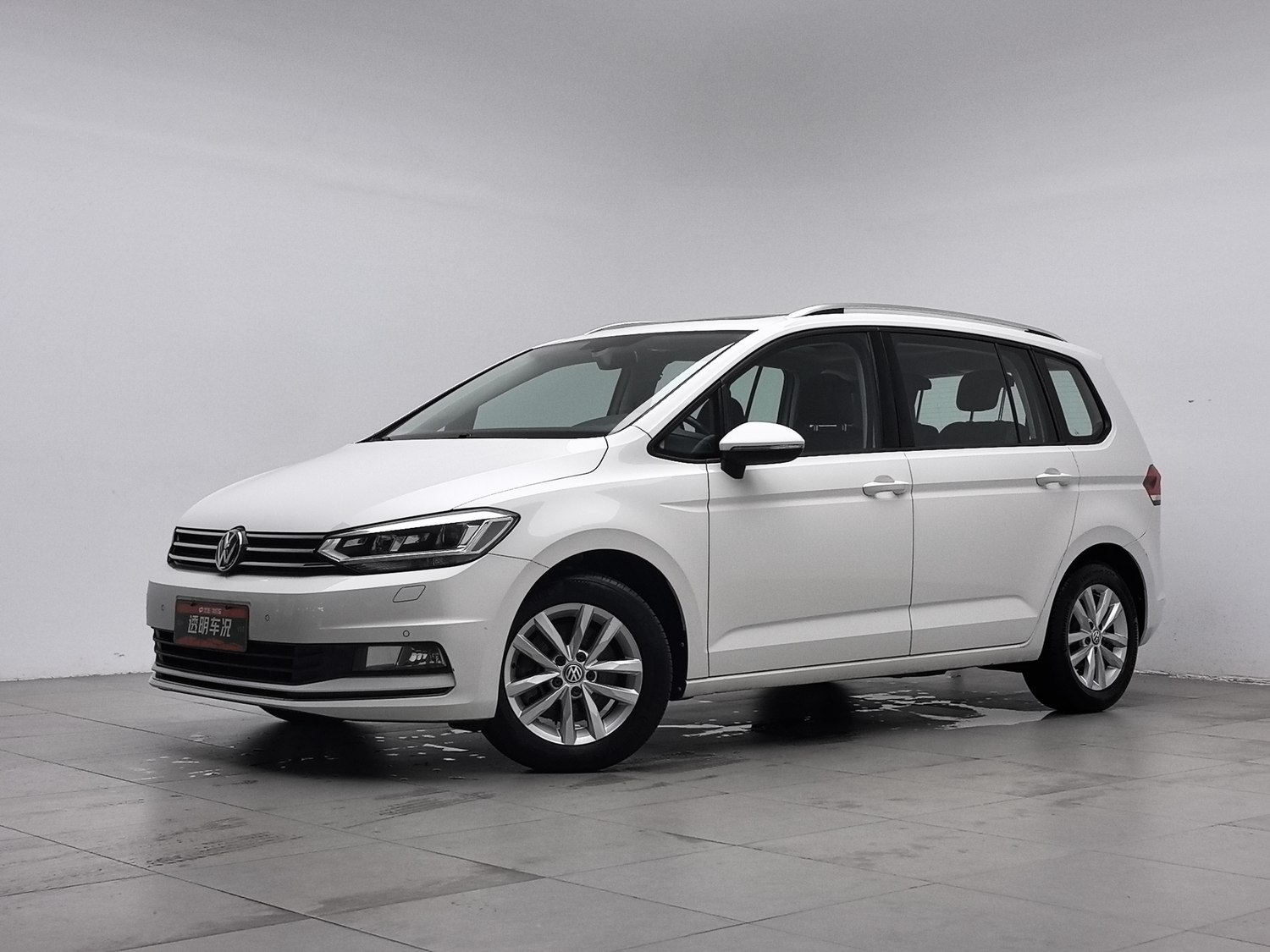 Used Volkswagen Touran 2016 1.4 AT