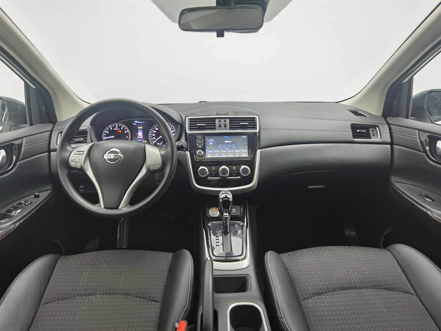 Used Nissan Tiida 2016 1.6 AT
