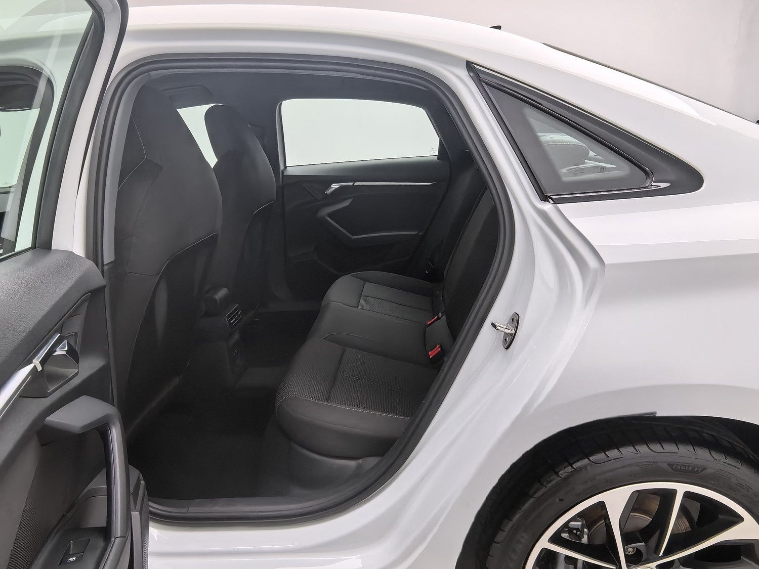 Used Audi A3 2021 1.4 AT