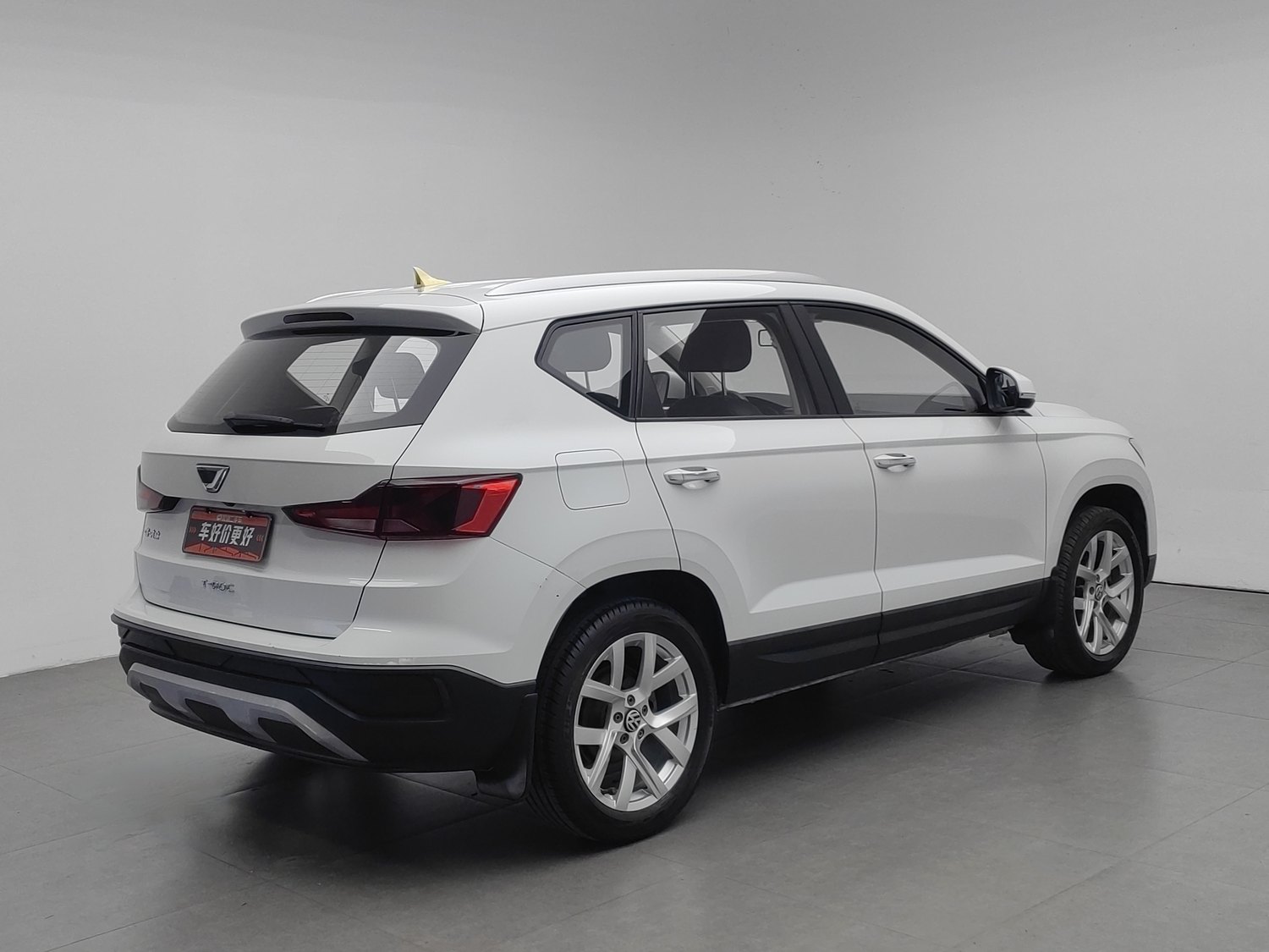 Used Jetta VS5 2021 1.4 AT