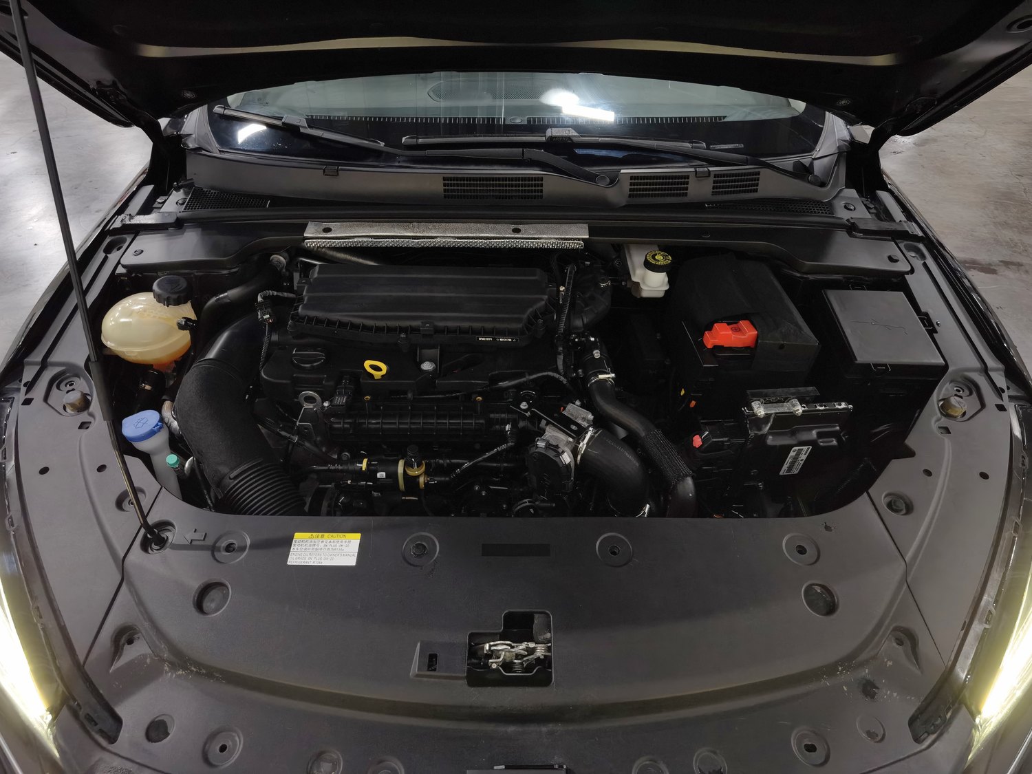 Used Dongfeng Aeolus Yixuan MAX 2023 1.5 AT