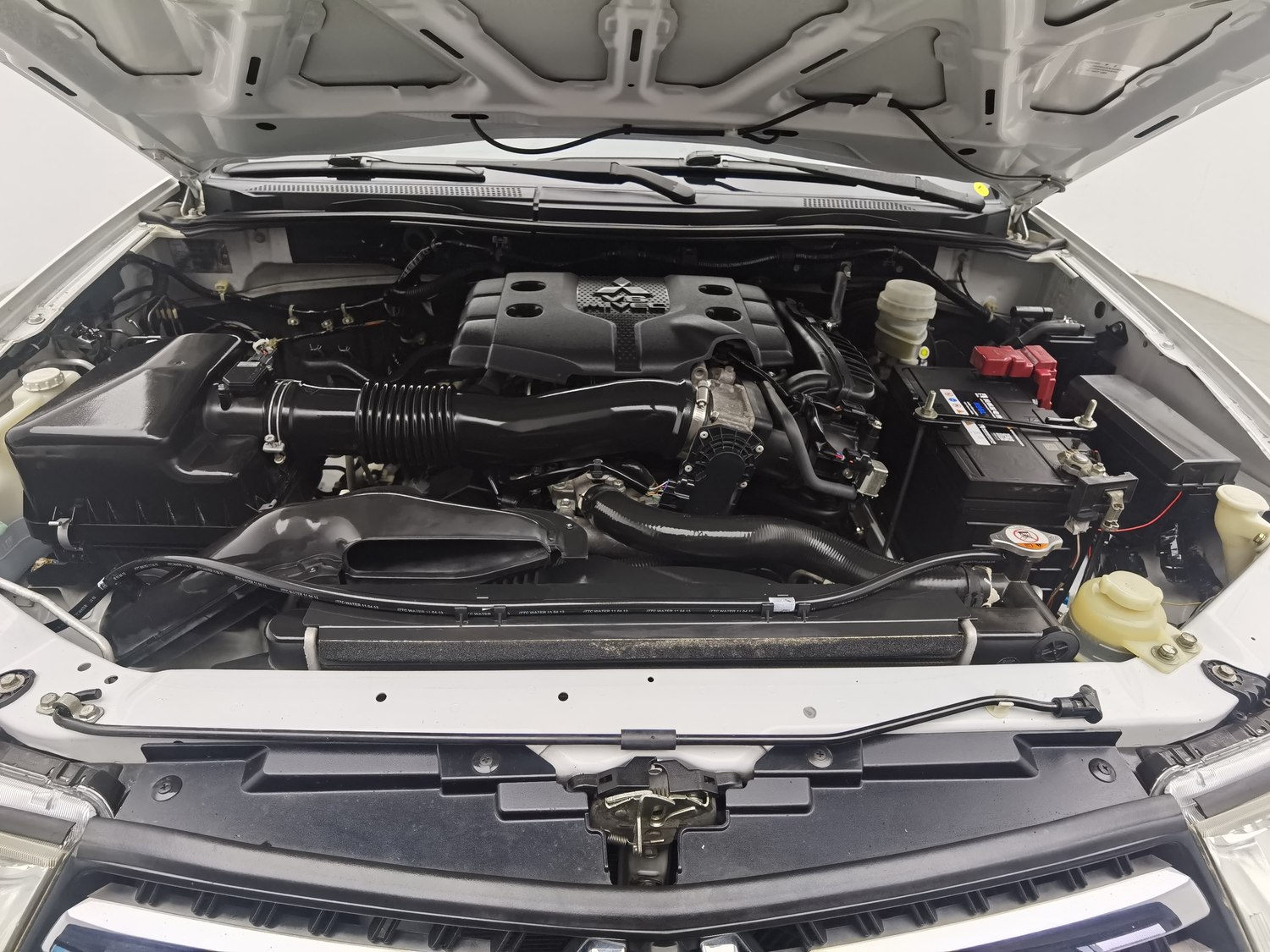 Used Mitsubishi Pajero Sport 2013 3.0 AT