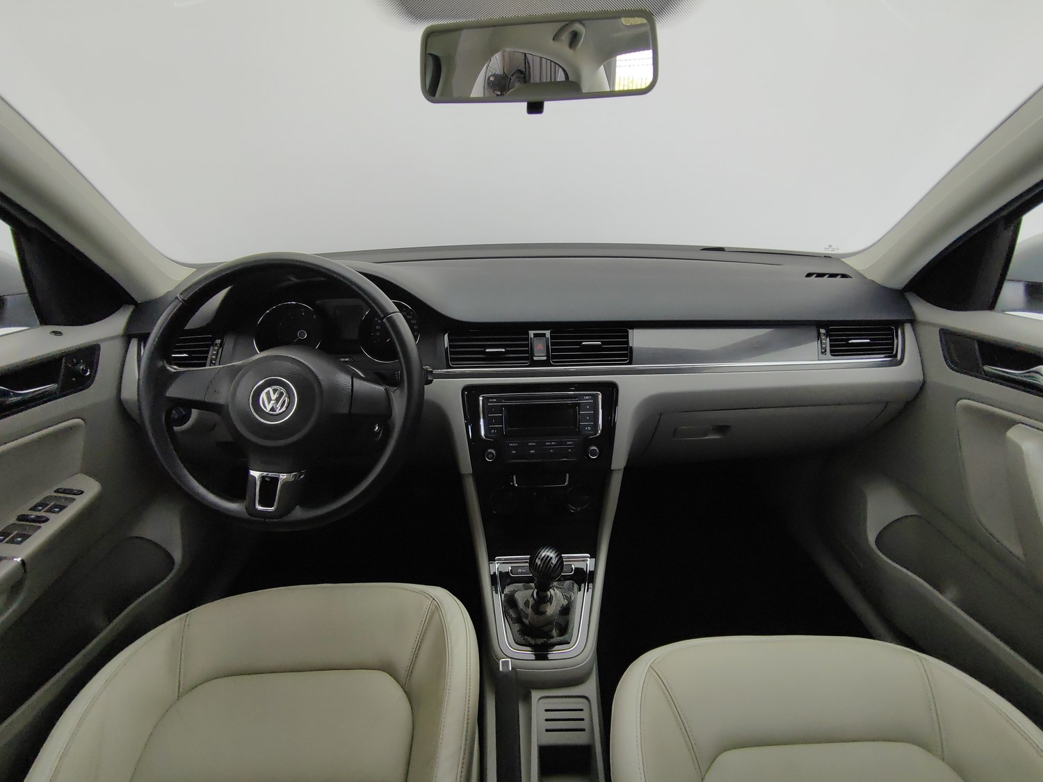 Used Volkswagen Bora 2014 1.6 MT