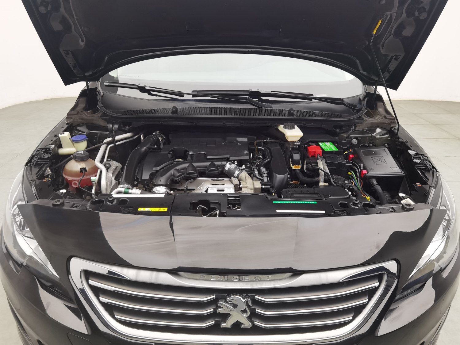 Used Peugeot 408 2014 1.6 AT