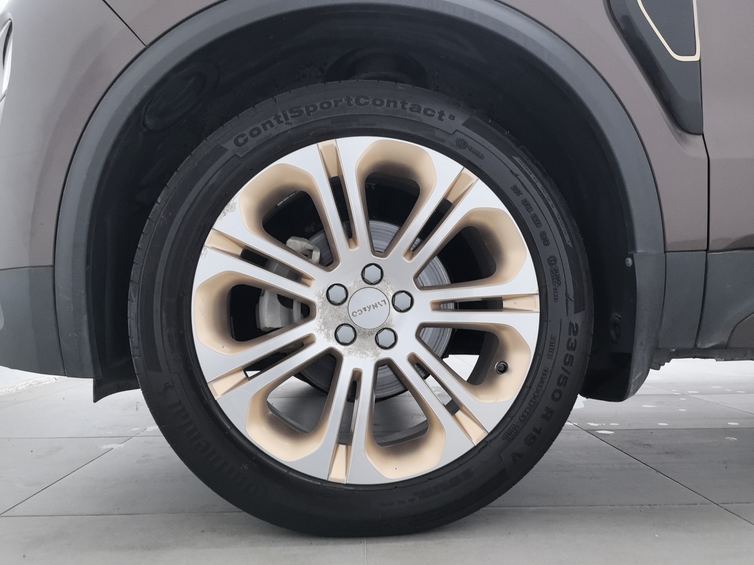 Used Lynk & Co 01 2017 2.0 AT