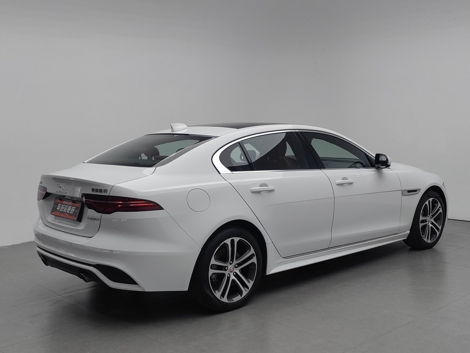 Used Jaguar XEL 2024 2.0 AT