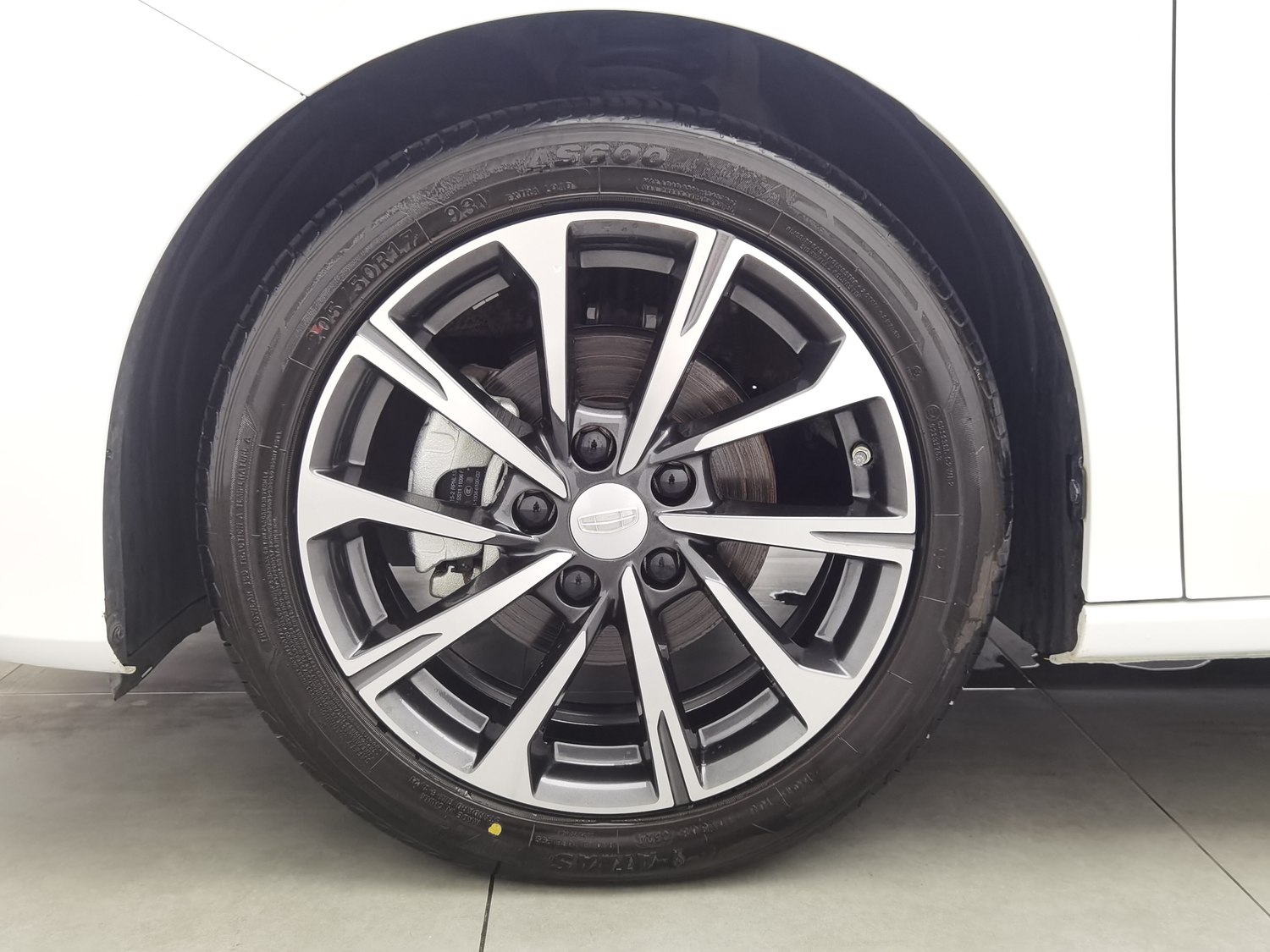 Used Geely Emgrand 2025 1.5 AT