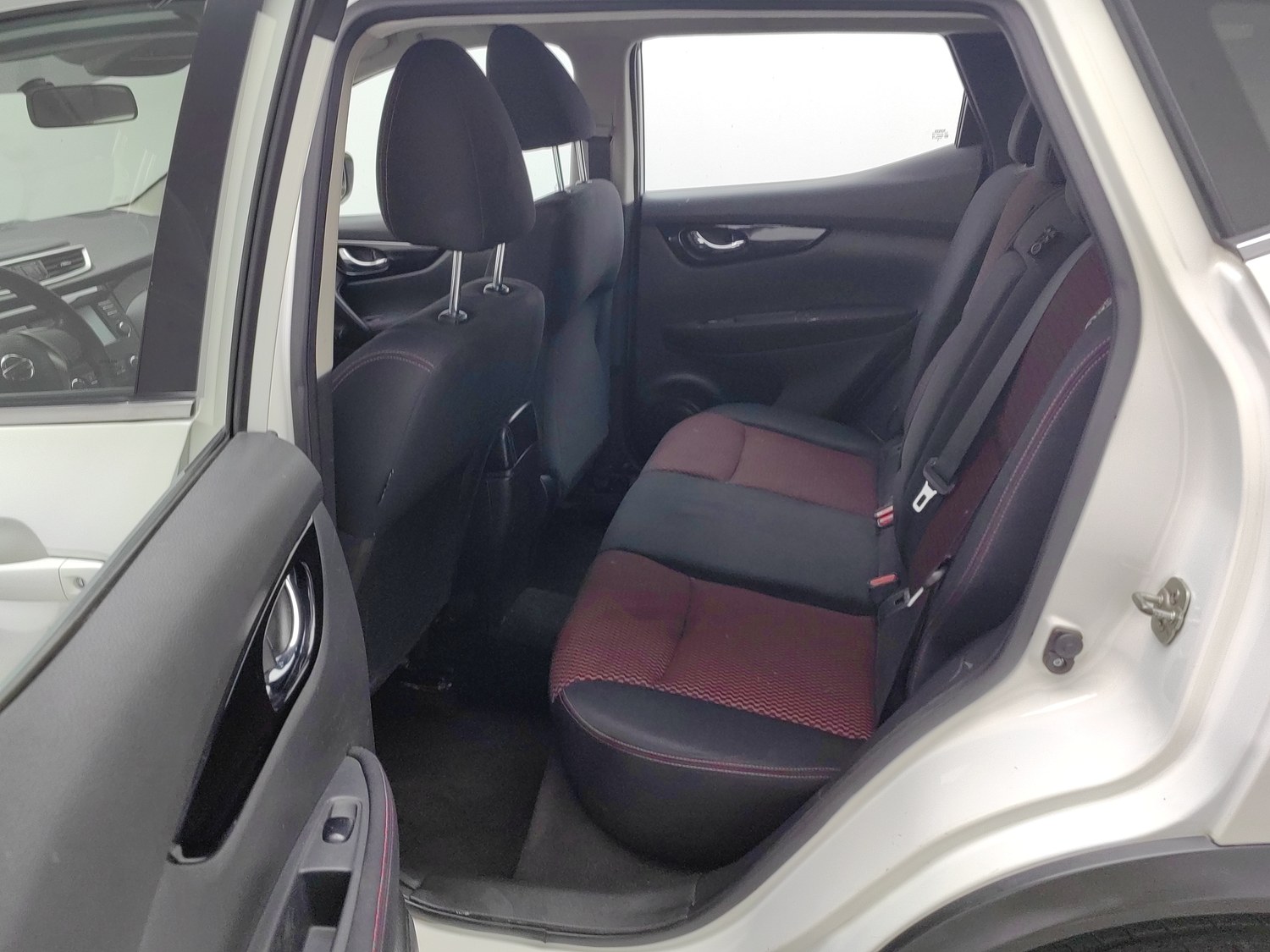 Used Nissan Qashqai 2017 2.0 AT