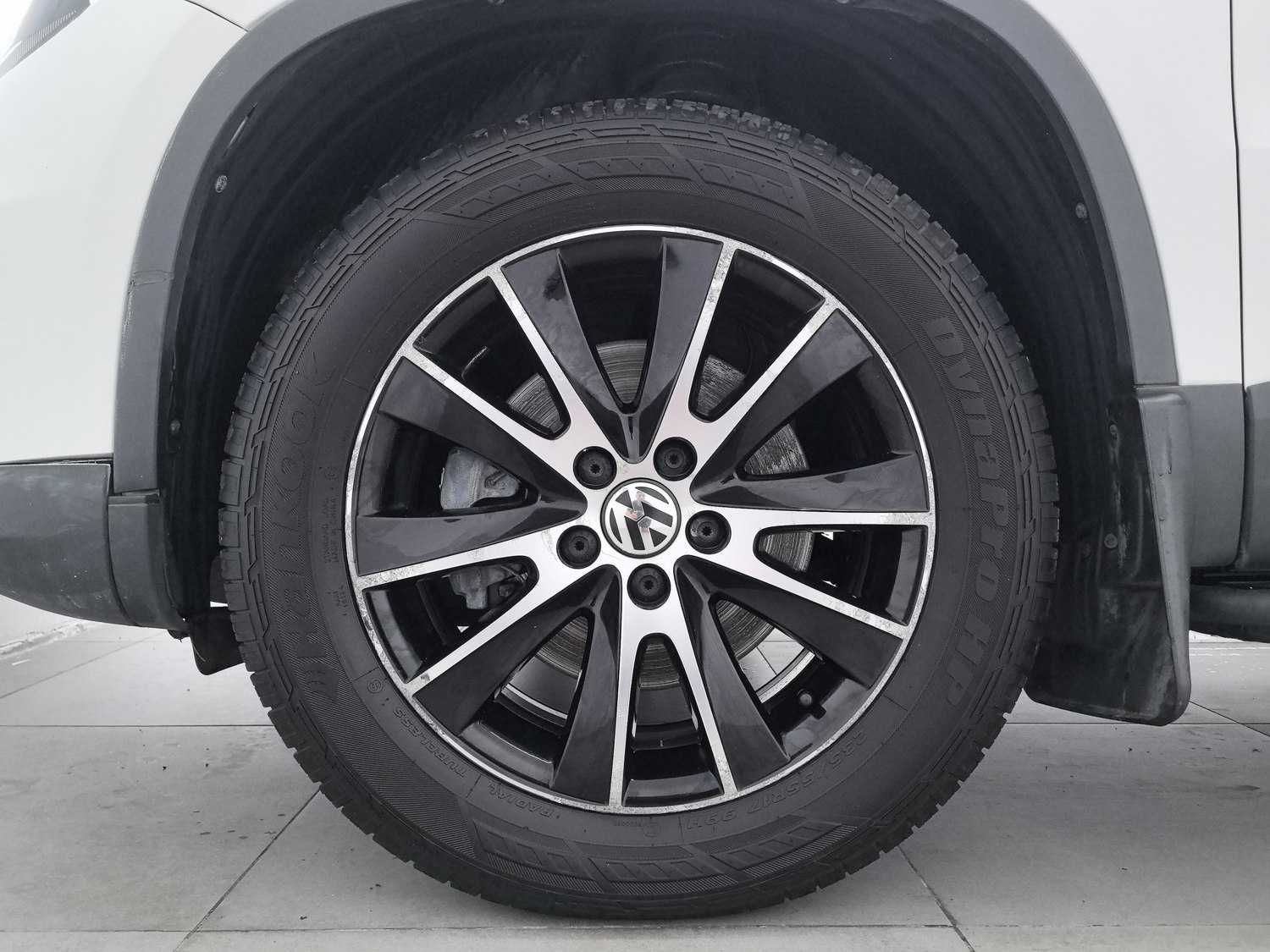 Used Volkswagen Tiguan 2015 1.8 AT
