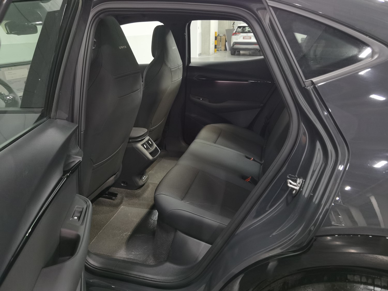Used Volkswagen ID.UNYX 2025