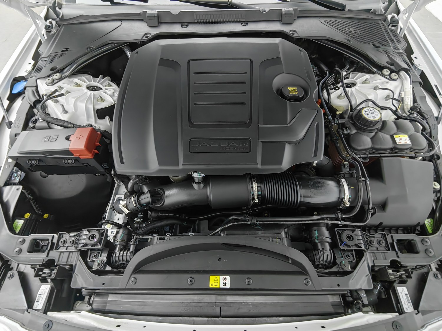 Used Jaguar XEL 2024 2.0 AT