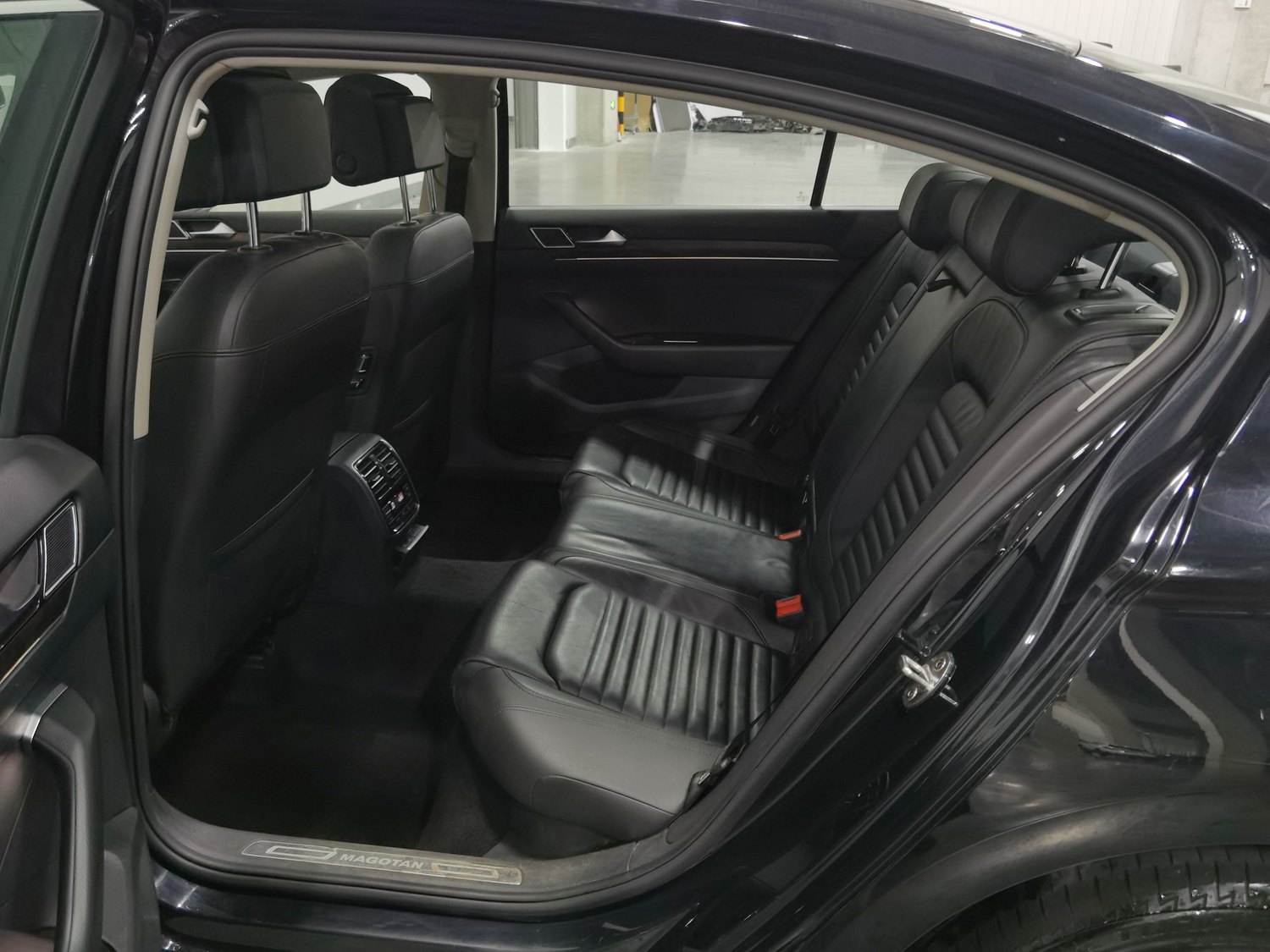 Used Volkswagen Magotan 2019 2.0 AT