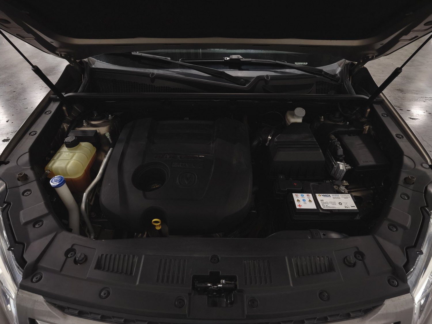 Used Changan CS75 2014 2.0 MT
