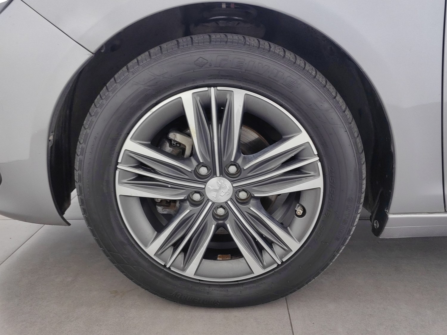 Used Peugeot 308 2016 1.6 AT