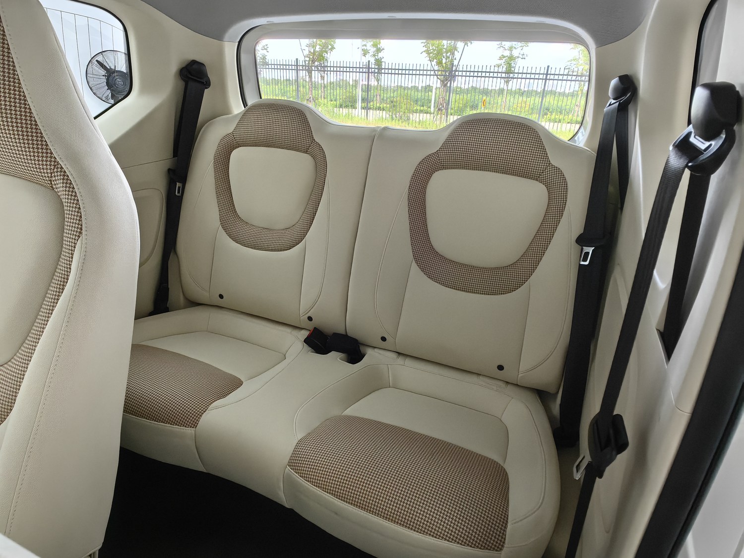 Использованный Wuling Hongguang MINIEV 2024
