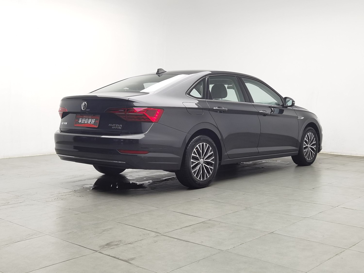 Used Volkswagen Sagitar 2020 1.2 AT