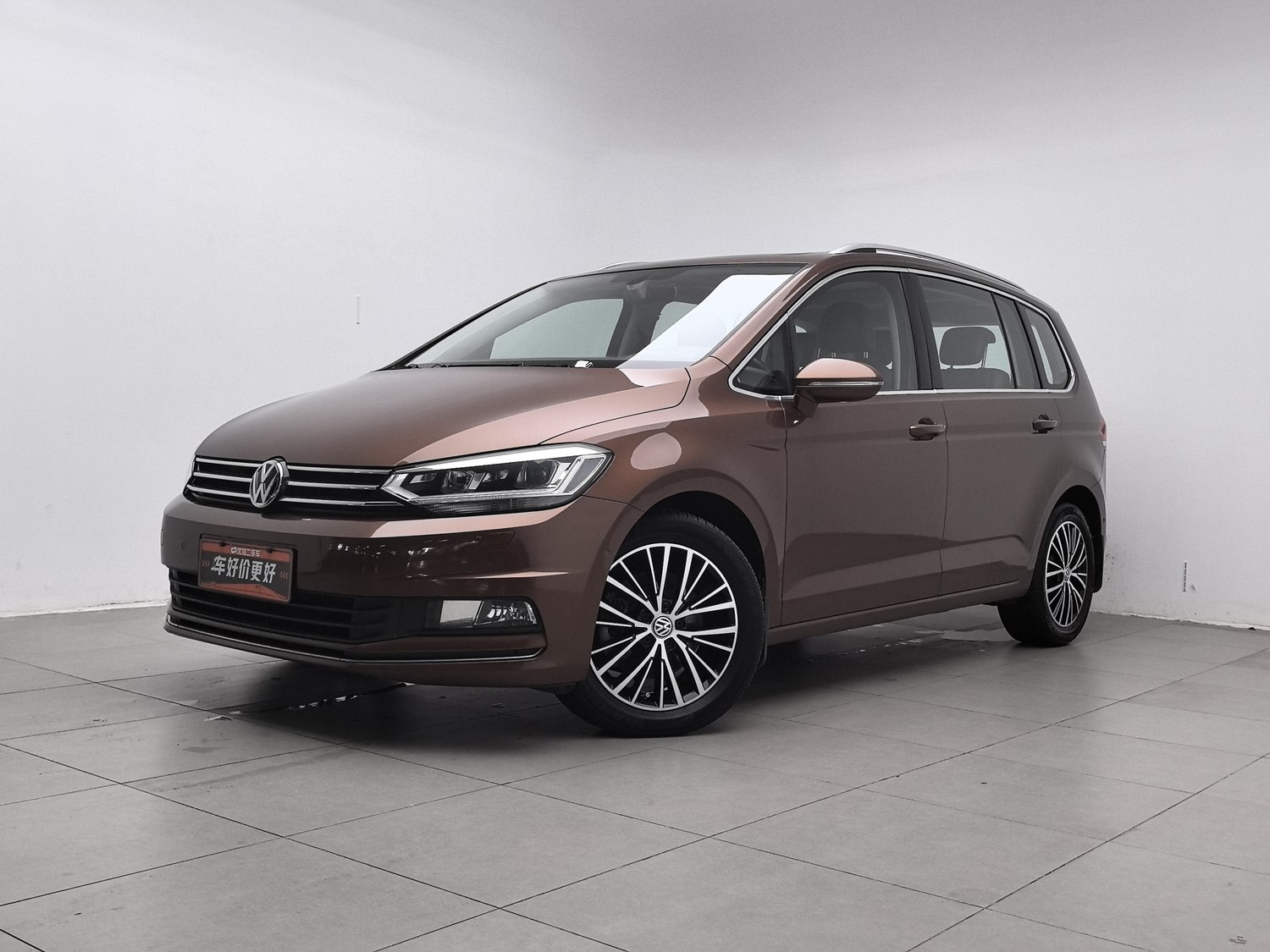 Used Volkswagen Touran 2016 1.4 AT