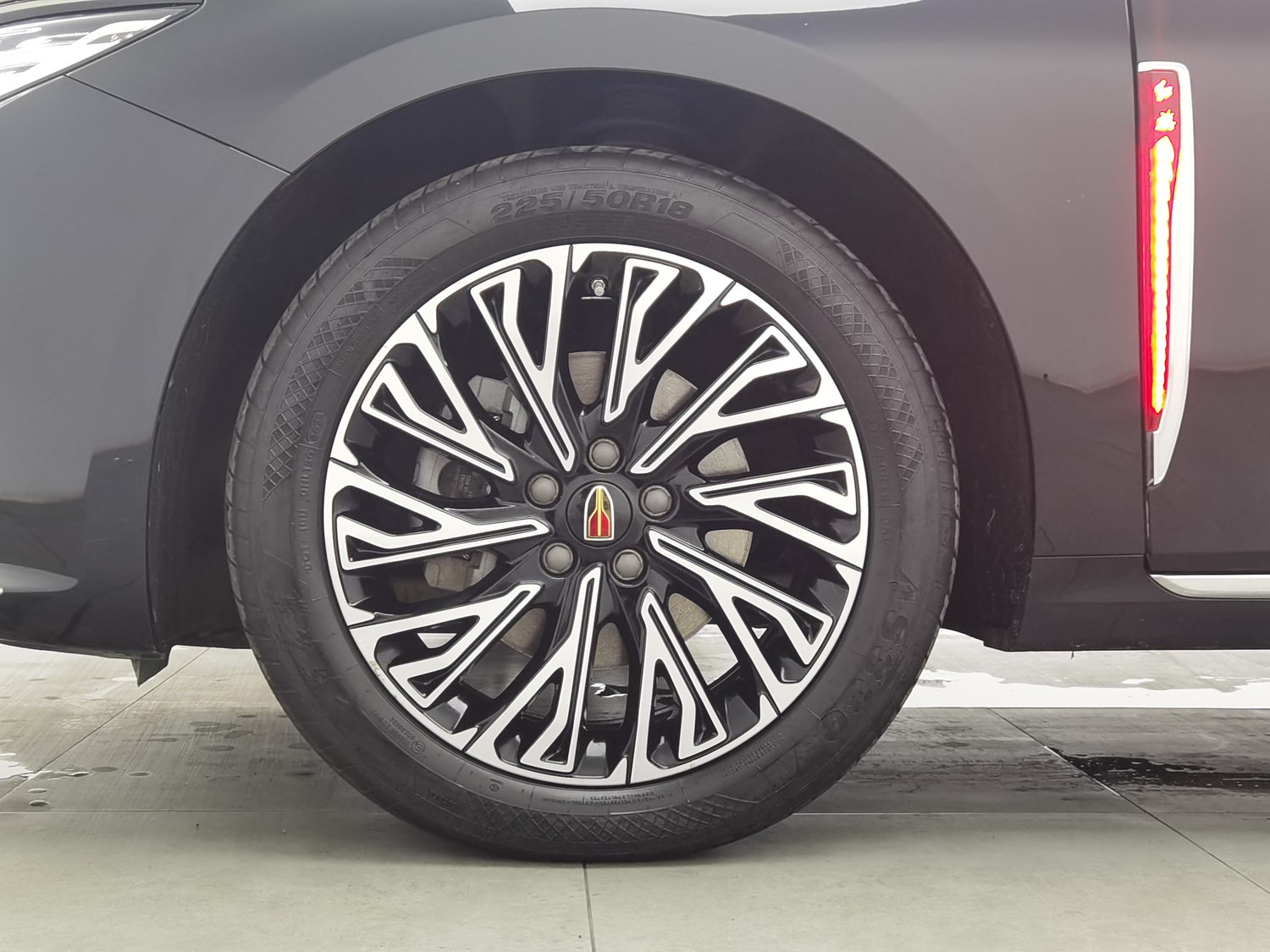 Used Hongqi H5 2024 2.0 AT