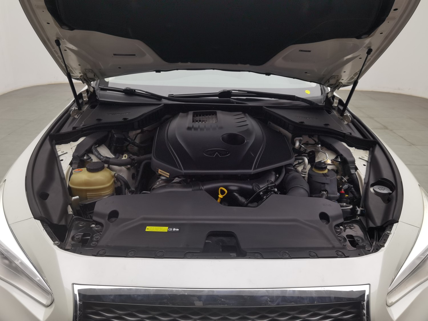 Used Infiniti Q50L 2016 2.0 AT