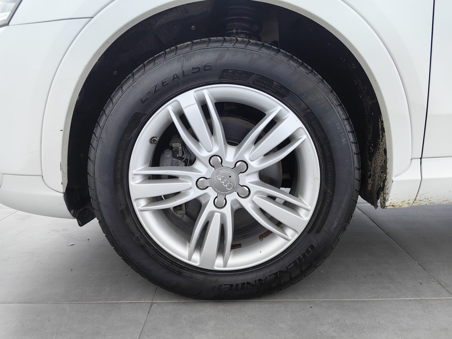 Used Audi Q3 2013 2.0 AT