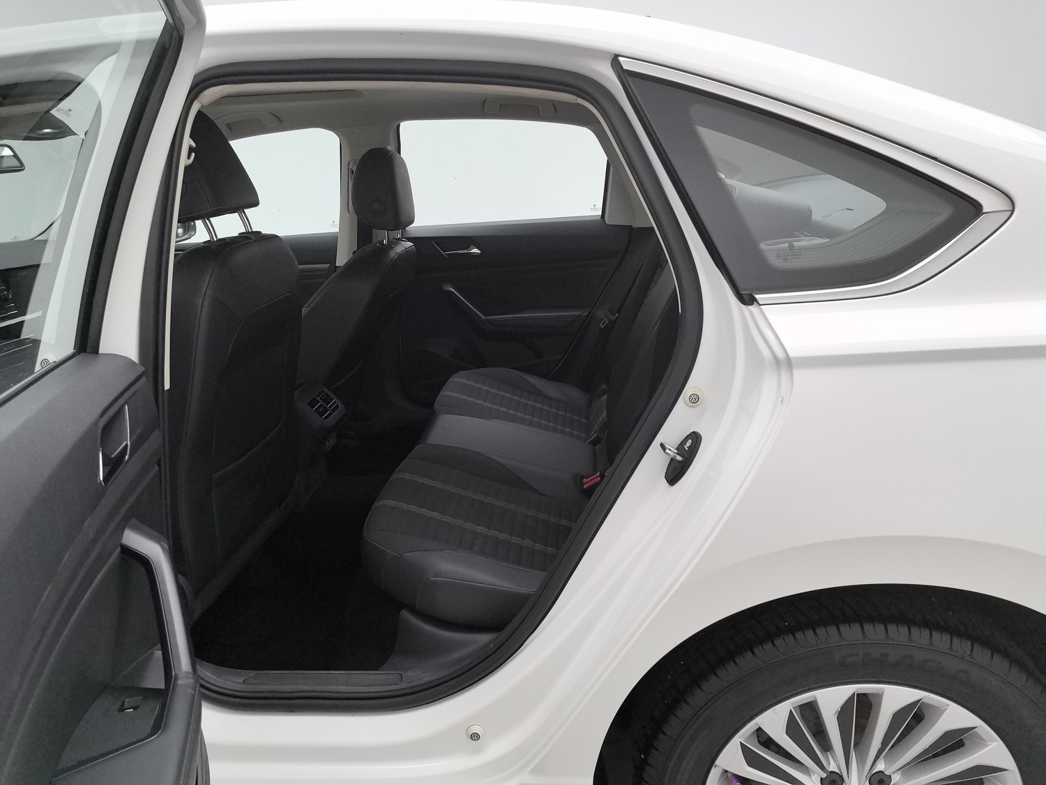 Used Volkswagen Lavida 2019 1.5 AT