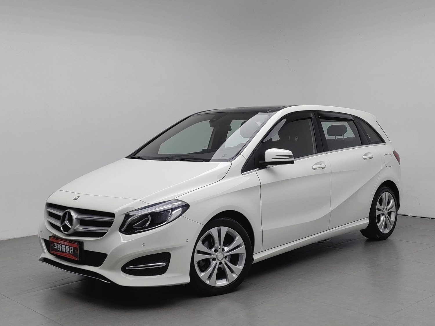 Used Mercedes-Benz B-Class 2015 1.6 AT