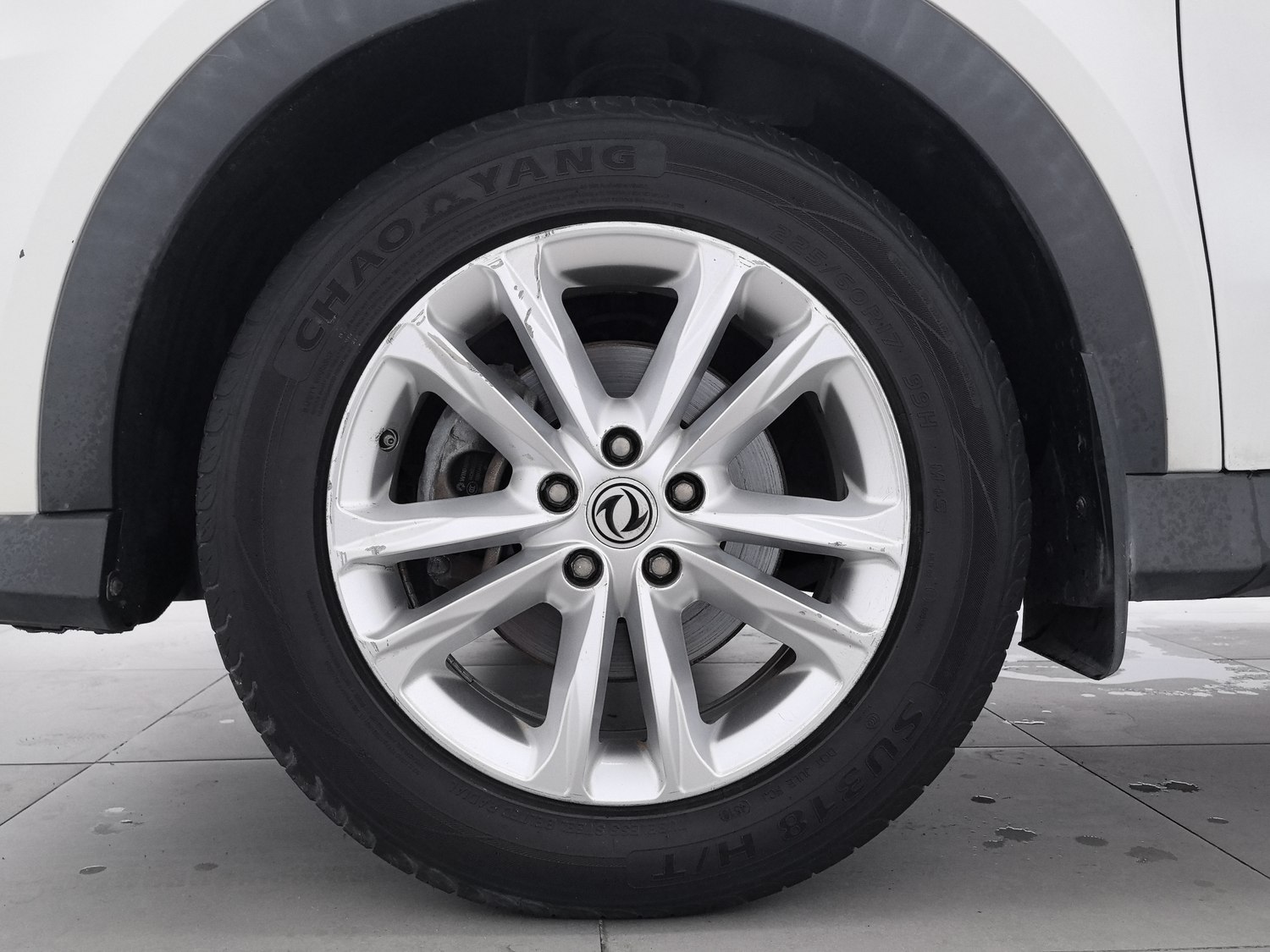 Used Dongfeng Fengon 580 2016 1.8 MT
