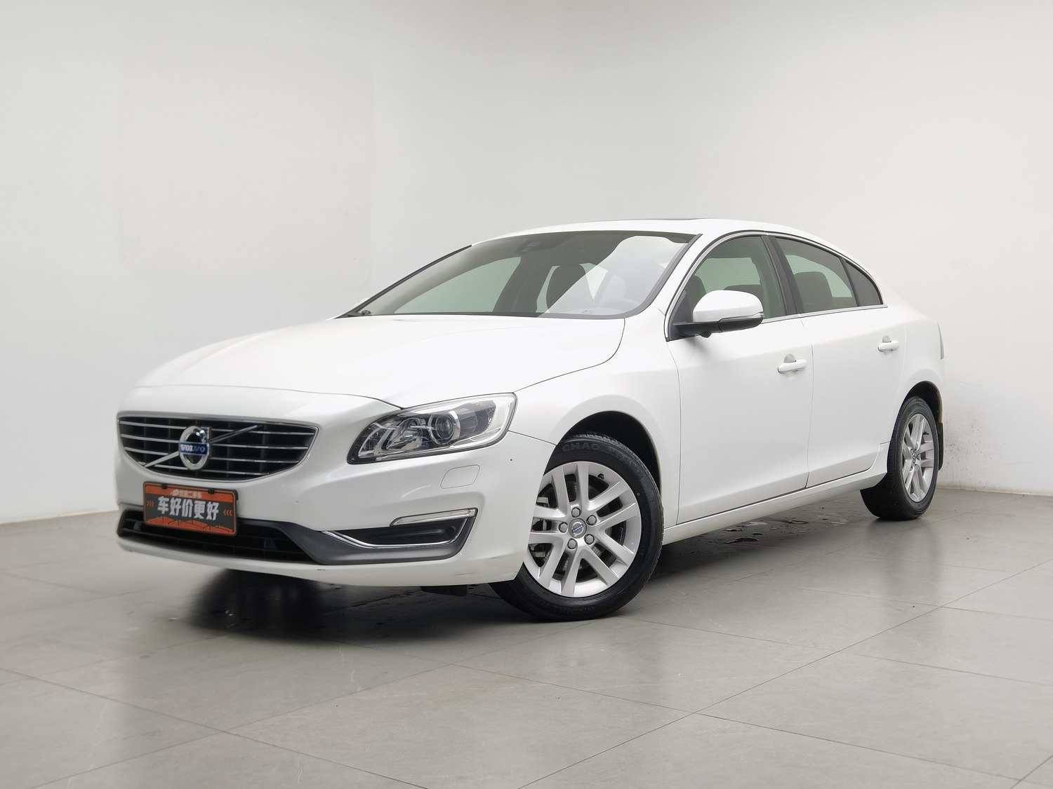 Used Volvo S60 2018 1.5 AT