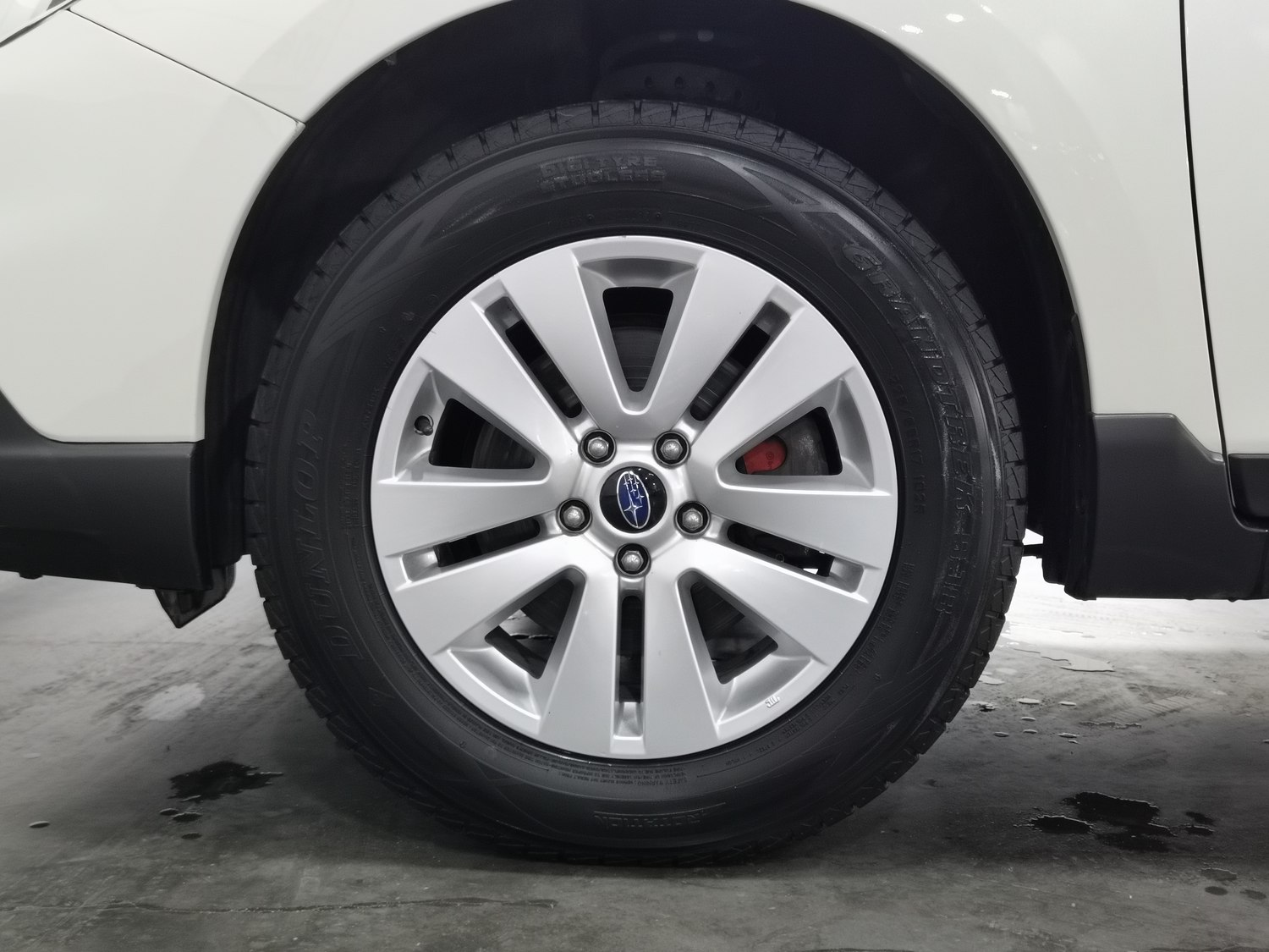 Used Subaru Outback 2016 2.5 AT