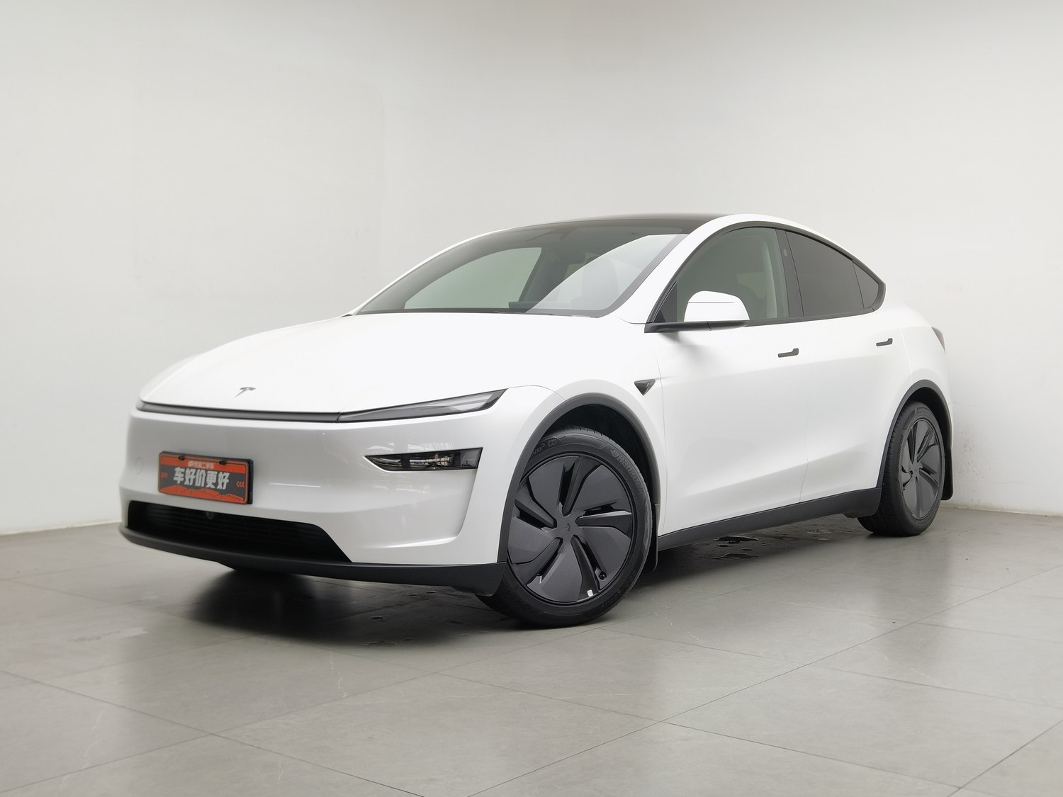 Used Tesla Model Y 2025