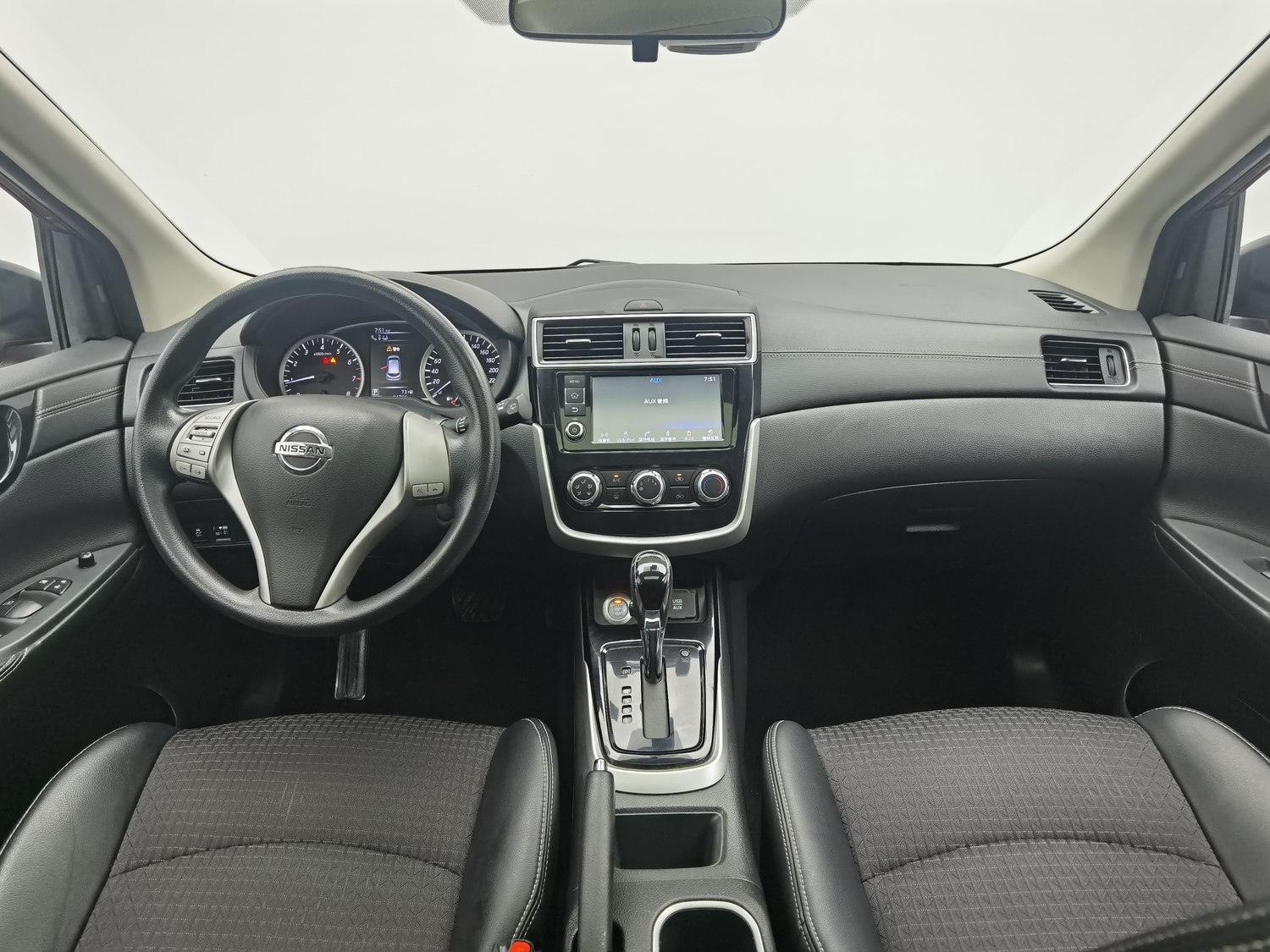 Used Nissan Tiida 2016 1.6 AT