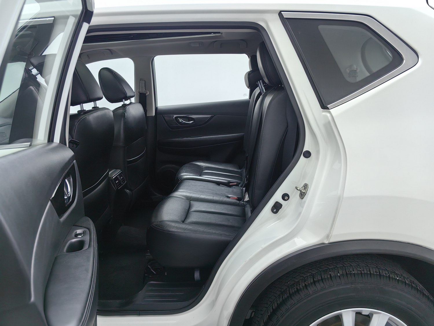 Used Nissan X-Trail 2017 2.0 AT