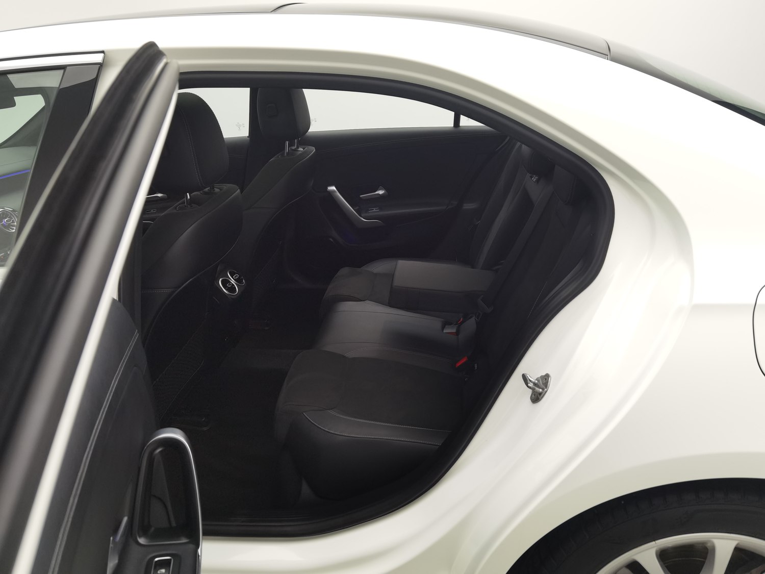 Used Mercedes-Benz A-Class 2020 1.3 AT