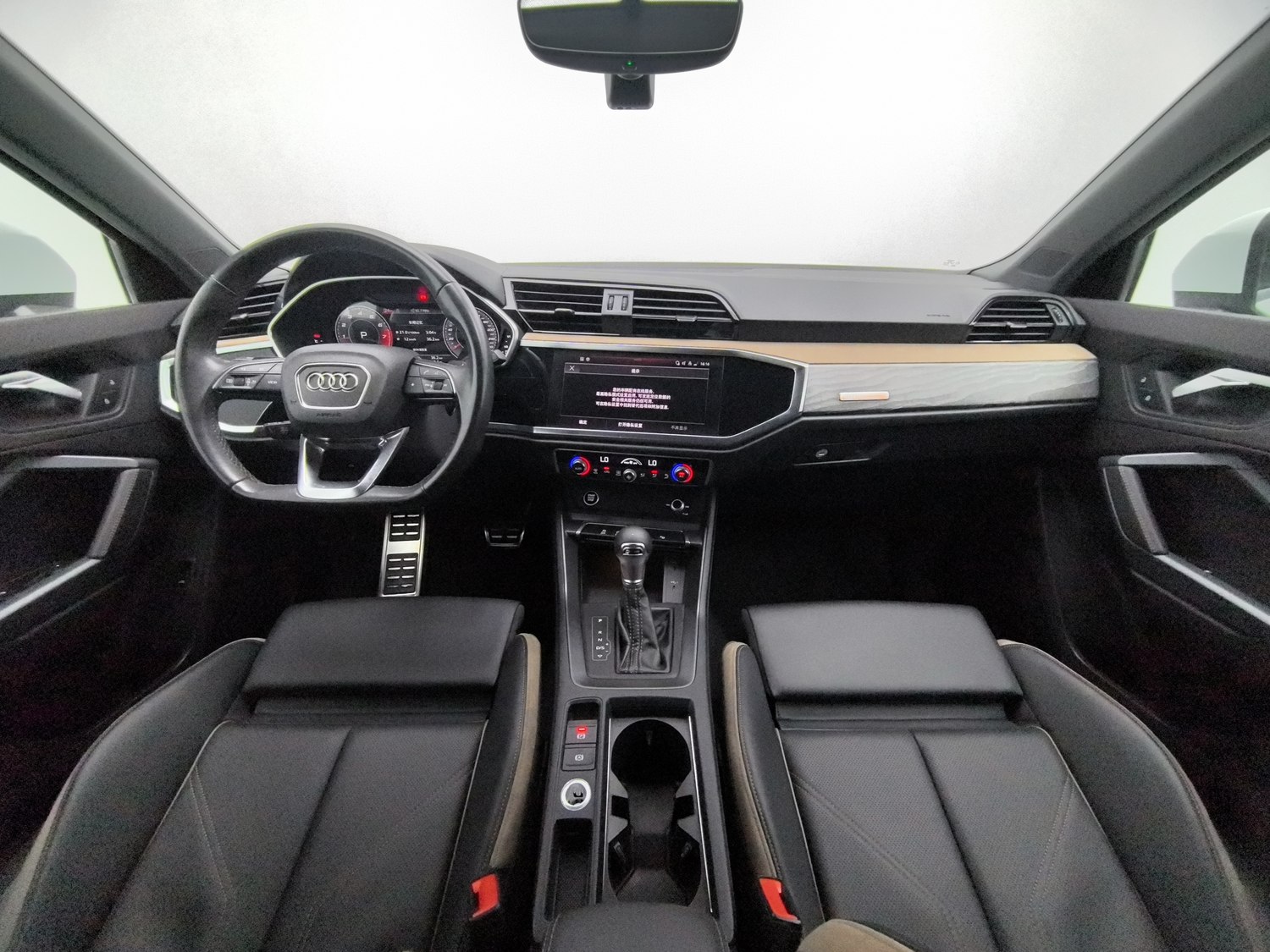 Used Audi Q3 2024 1.5 AT