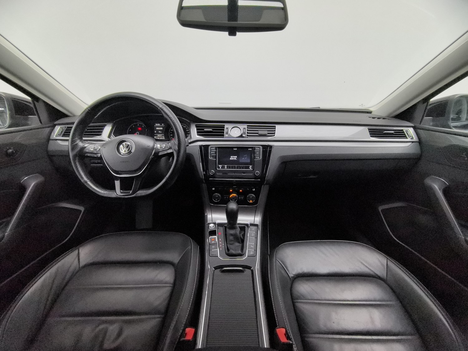 Used Volkswagen Passat 2017 1.8 AT