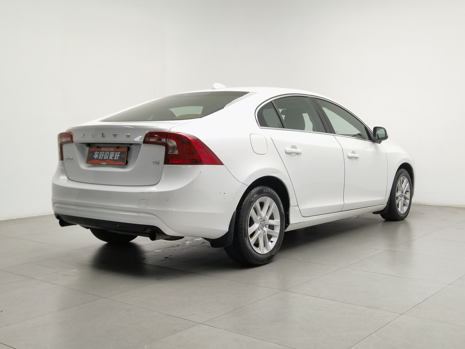 Used Volvo S60 2018 1.5 AT