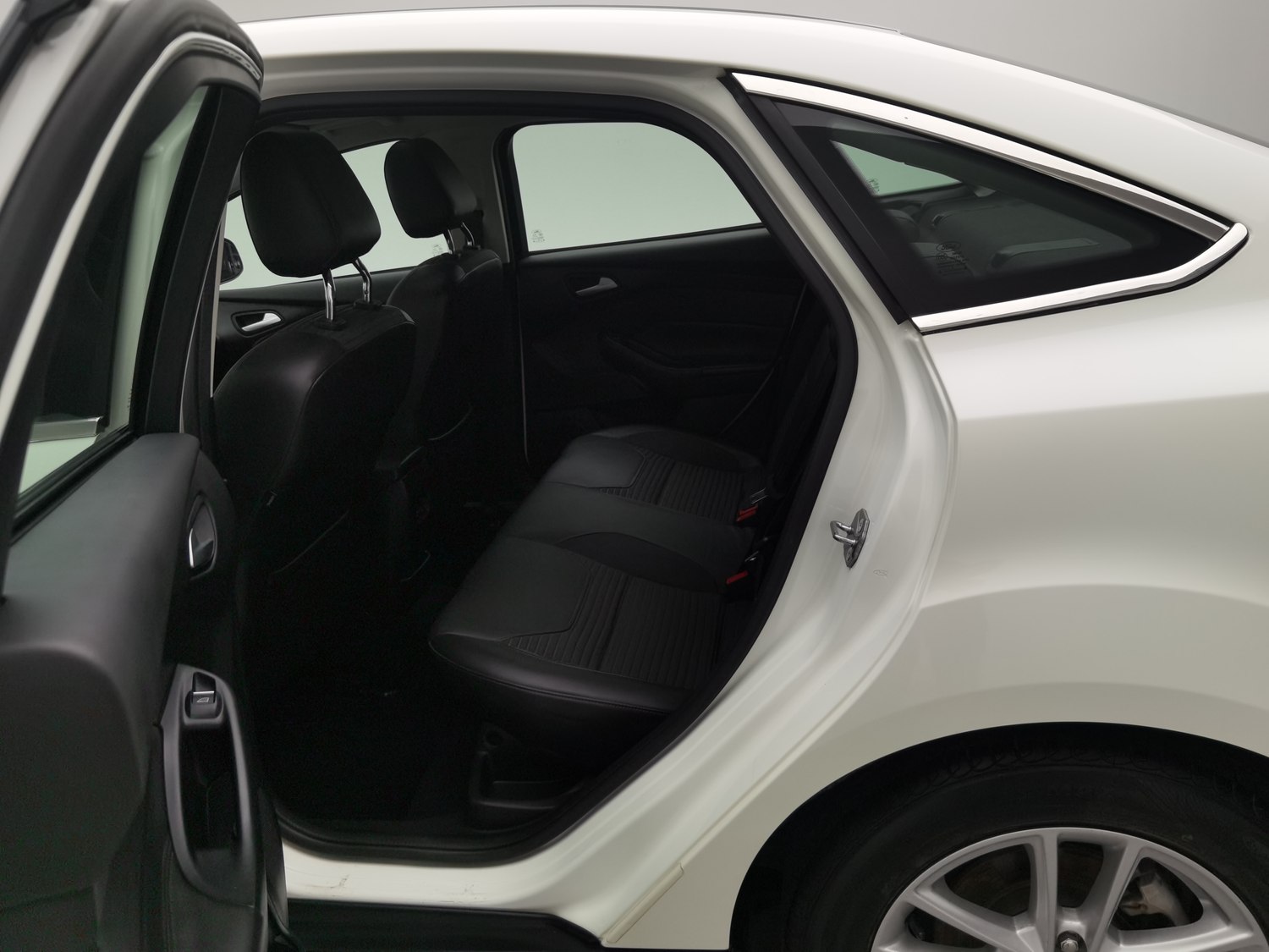 Used Ford Focus 2015 1.6 MT