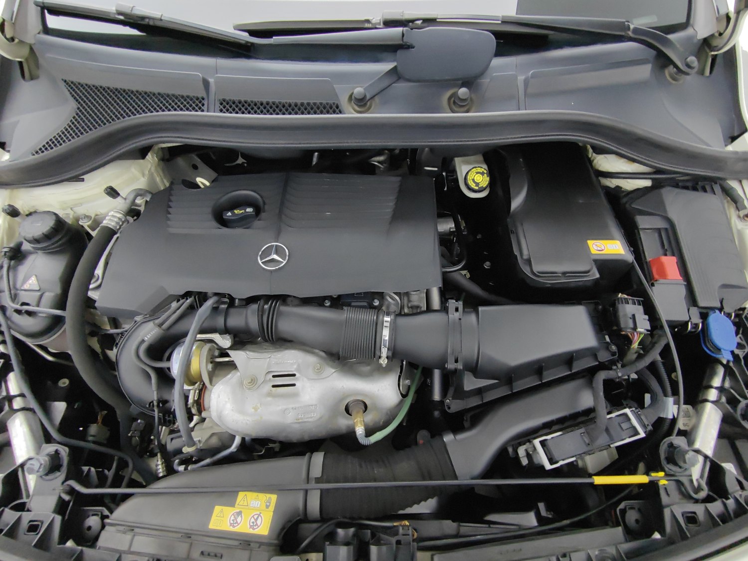 Used Mercedes-Benz B-Class 2015 1.6 AT