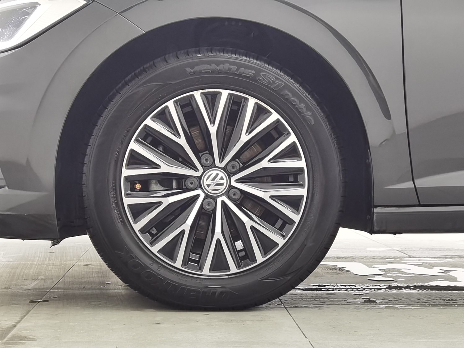 Used Volkswagen Sagitar 2020 1.2 AT